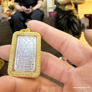 阿赞喷 燕通 泰国佛牌 感情姻缘 桃花人缘 锁心和合 异性缘贵人缘 财富好运