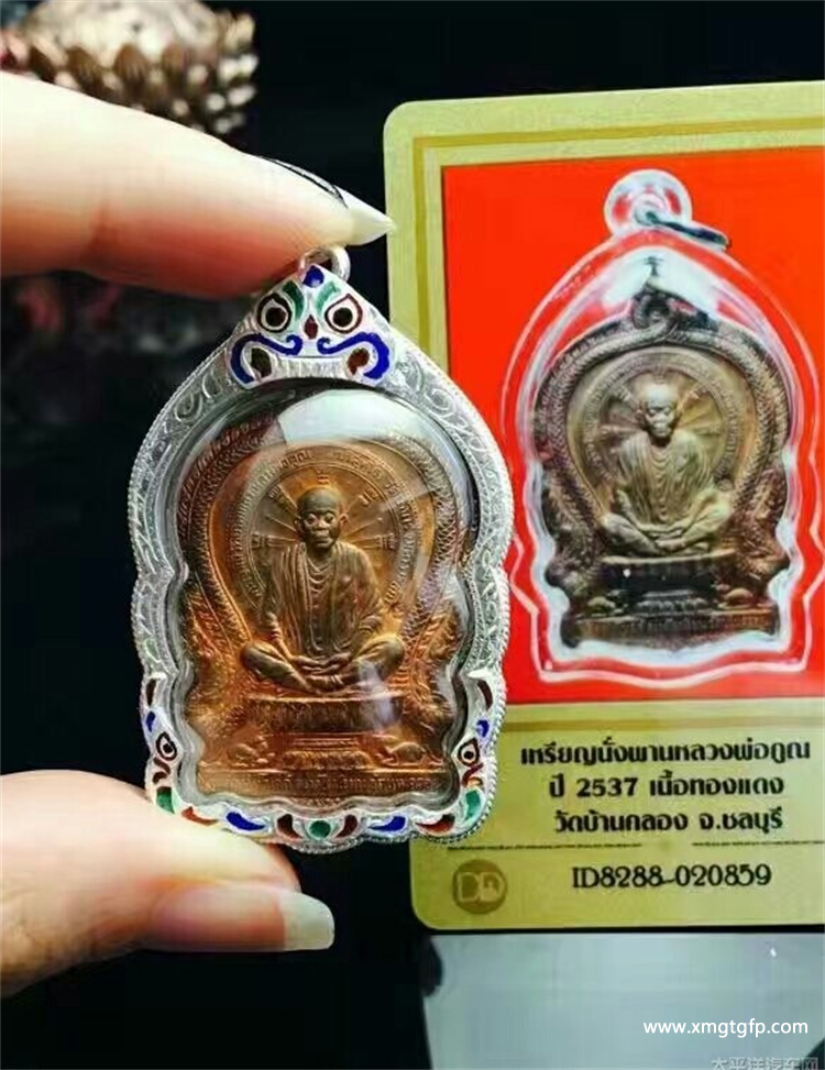 做生意创业适合戴什么佛牌？