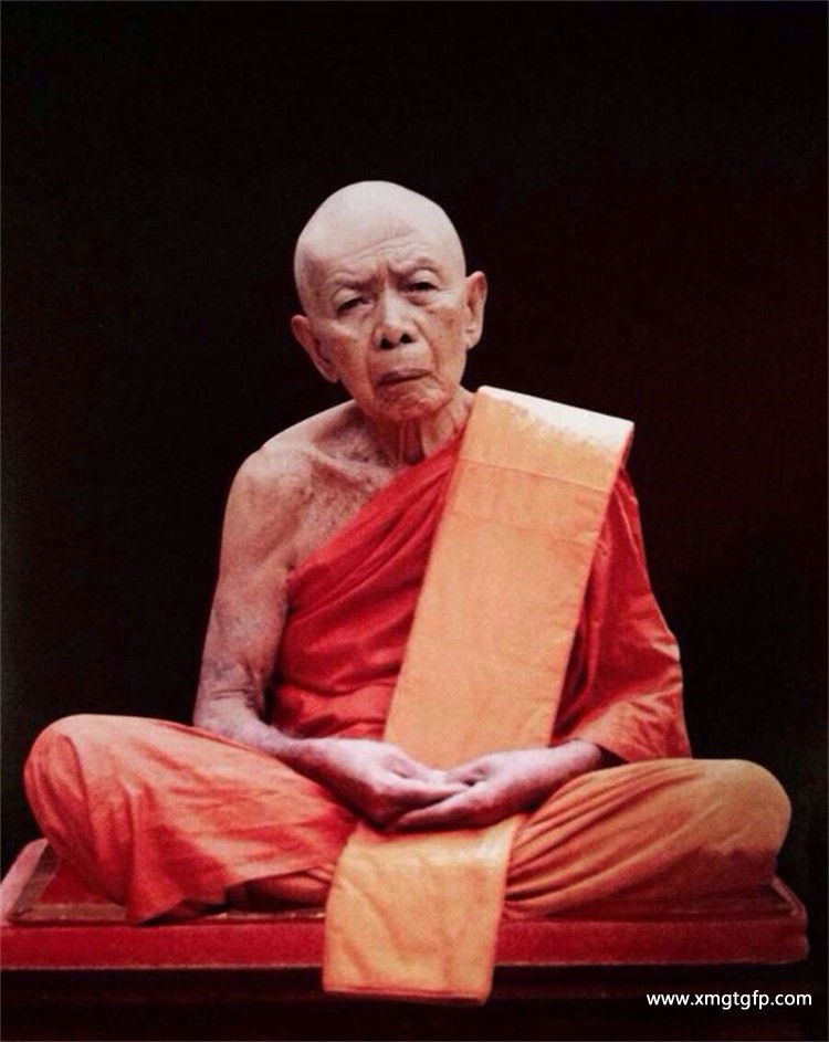 坤平名师——龙婆撒空（LPSakon)