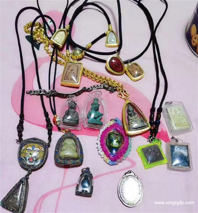 泰国佛牌 泰国佛牌 3.png