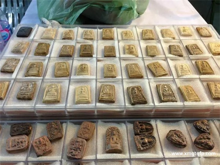恭请到泰国佛牌后应该怎么做呢？