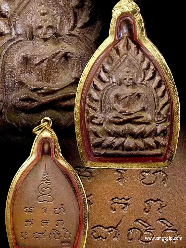 泰国佛牌 龙婆遮 2535 座山佛 泰国佛牌 龙婆遮 2535 座山佛 (8).jpg