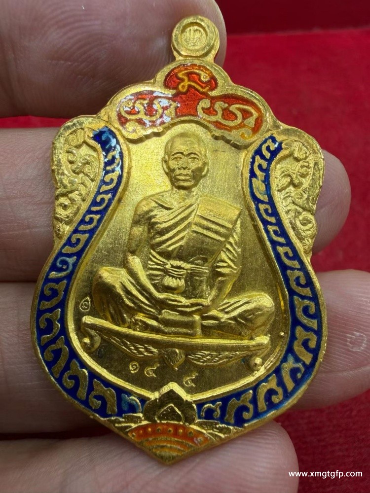 泰国佛牌 龙婆坤2536 纯金舍玛自身 (2).jpg