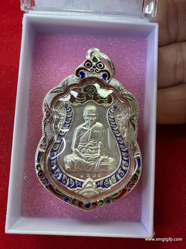 泰国佛牌 龙婆炎 2558 一期舍玛自身 泰国佛牌 龙婆炎 2558 一期舍玛自身 (3).jpg